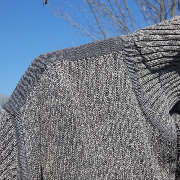 Men’s Calvin Klein turtleneck sweater - Picture 4 of 4